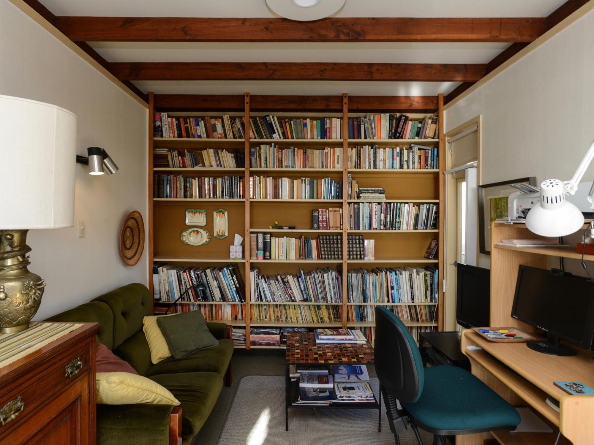 Jacaranda Lodge - Napier Hill Holiday Home Bagian luar foto